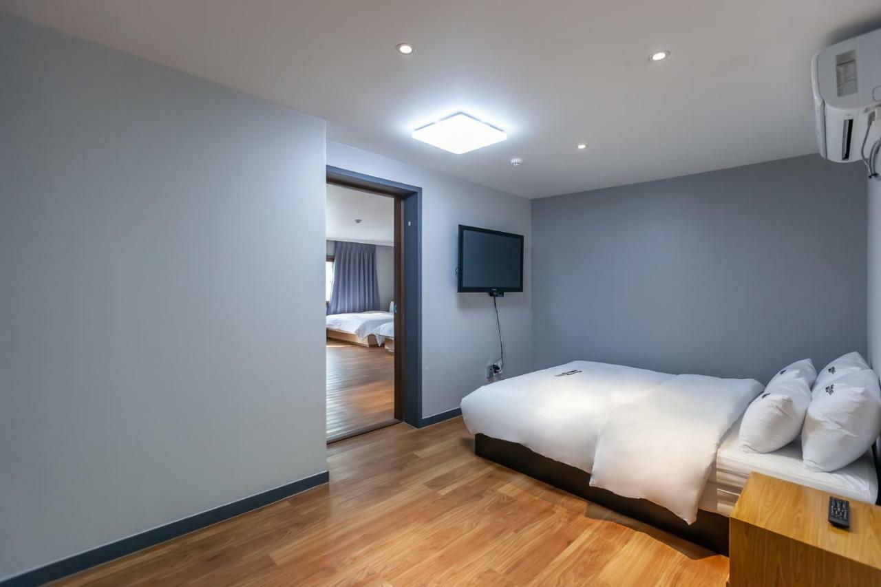 No.25 Hotel Busan Seomyeon Station מראה חיצוני תמונה